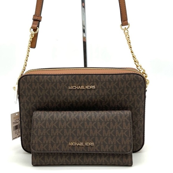 Michael Kors Large EW Crossbody Bag & Large Trifold Wallet Brown/ Gold - Picture 1 of 13